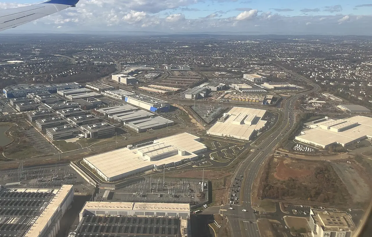 Aerial view of data centres in Ashburn, Virginia